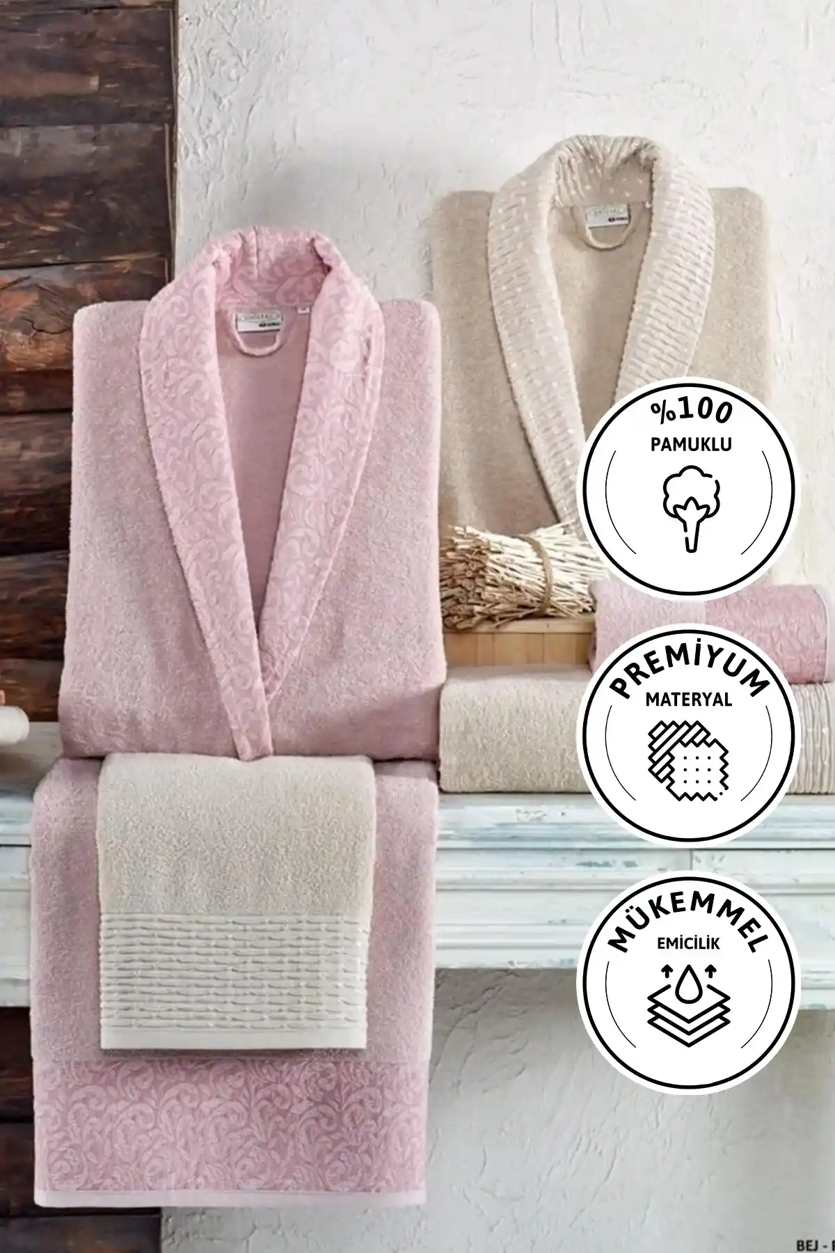 Taç Kristal Dream Jakarlı 6 Parça Aile Bornoz Takımı Şıklık ve Konfor Sunar