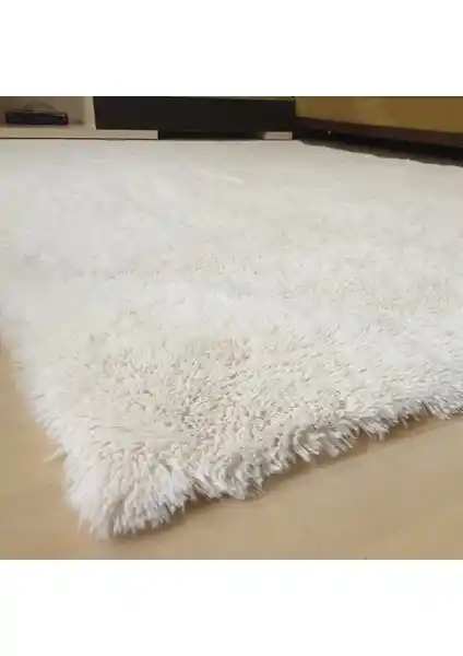 Tappeto Tavşan Tüyü Post Peluş Halı: Estetik ve Dayanıklı İç Mekan Dekorasyonu Ürünü