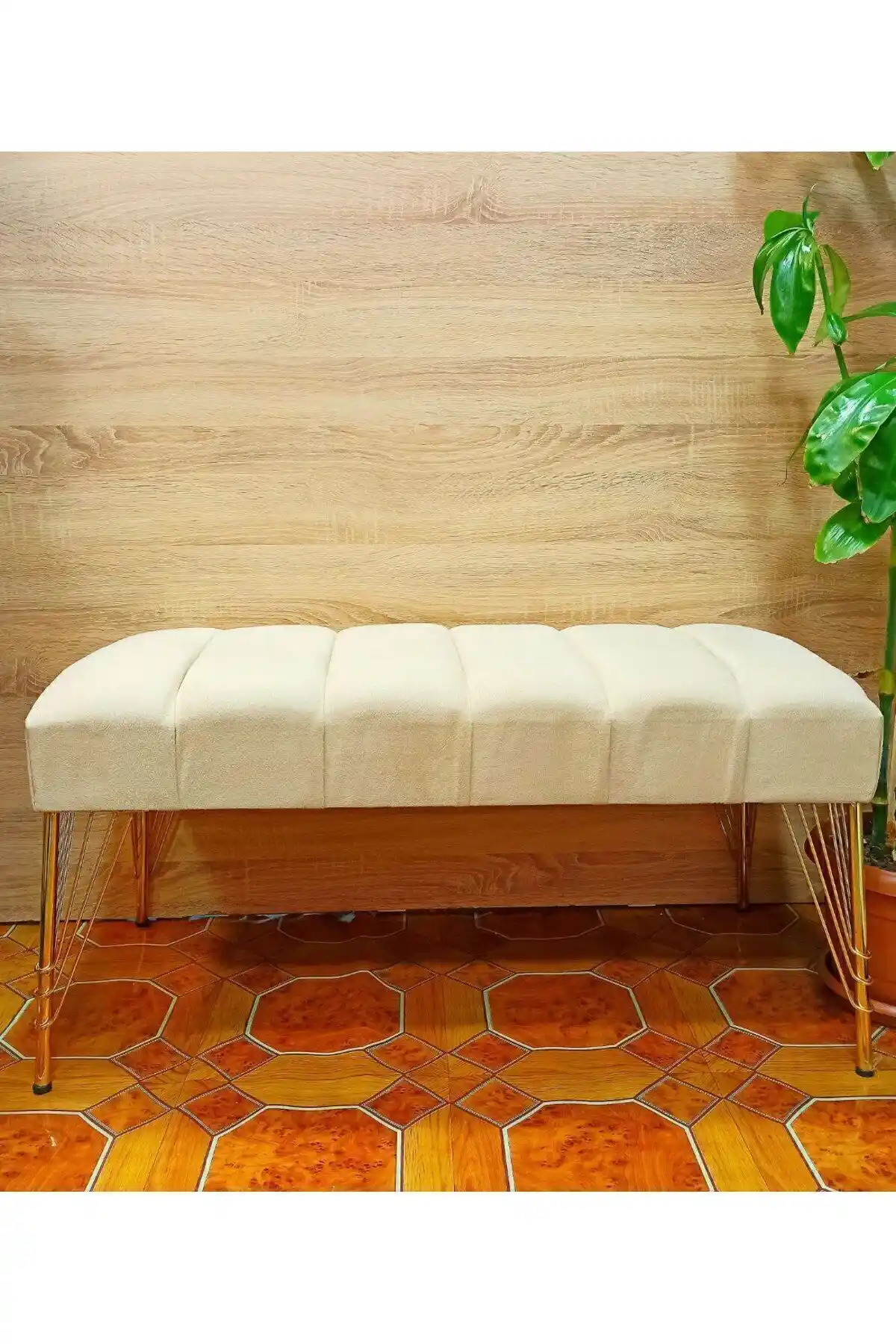 TEYİM 90x40 CM Yeni Nesil Lüks Metal Ayaklı Yarmalı Puf Koltuk Özellikleri ve Kullanım İpuçları