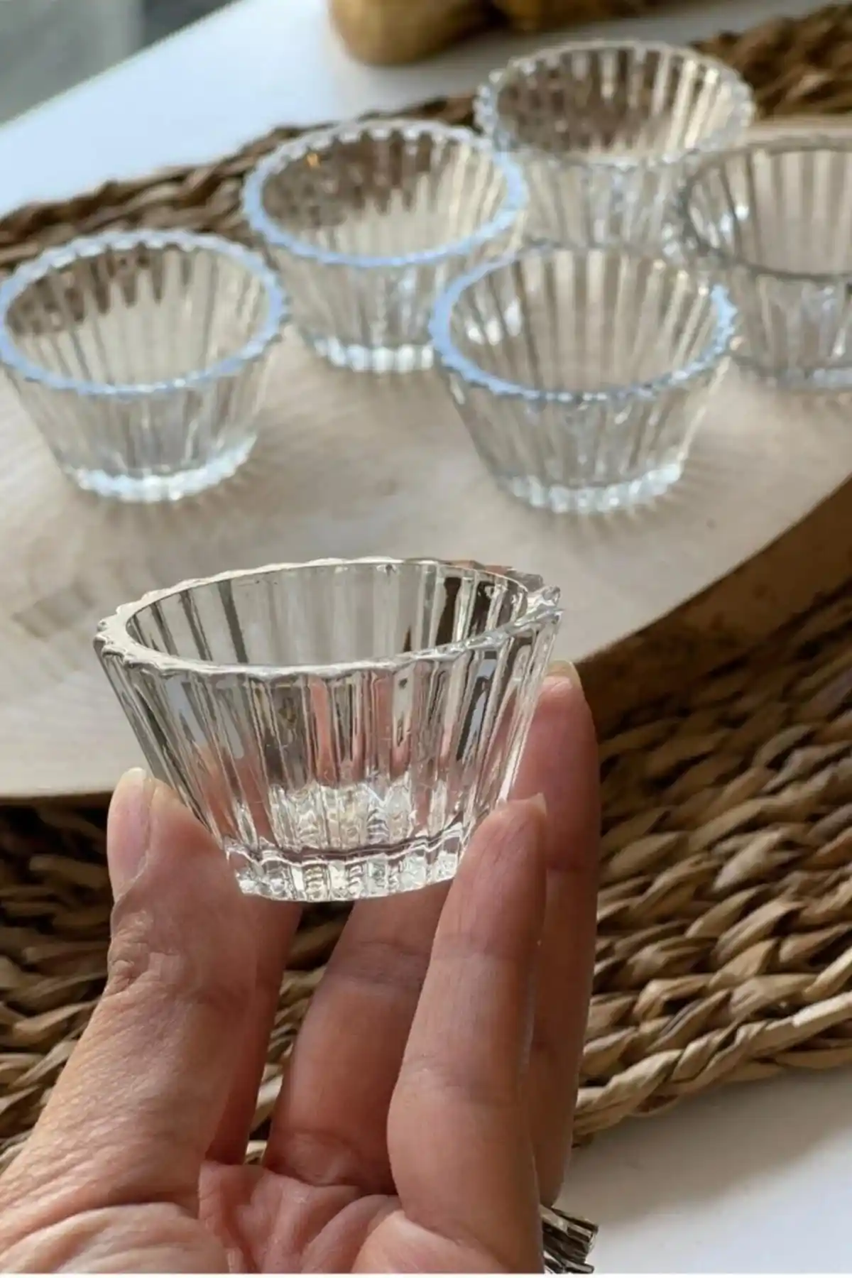 Trouvaille 6'lı Cam Mini Sosluk ve Lokumluk Seti Şık ve Dayanıklı Tasarımıyla Mutfaklarınıza Zarif Dokunuş