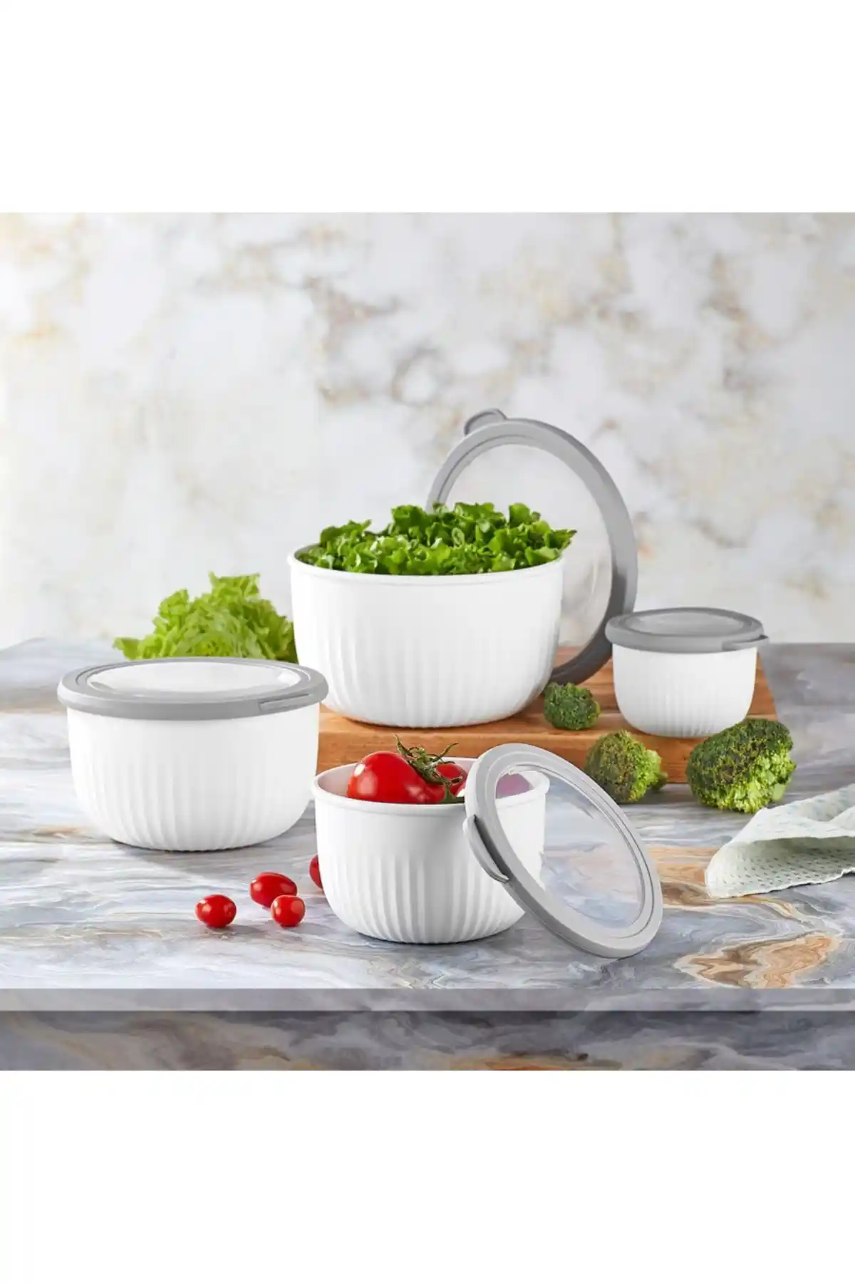 Vip Ahmet Vakumlu Saklama Kabı 4’lü Set ile Mutfakta Pratik ve Güvenilir Saklama Çözümleri