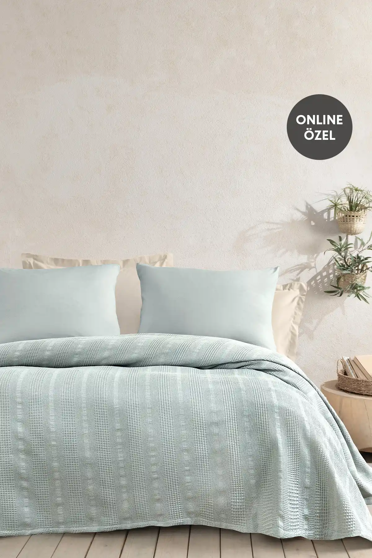 Yataş Liona Çift Kişilik %100 Pamuk Pike Takımı Modern ve Şık Tasarım ile Konfor Sunar