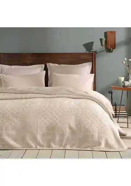 Yataş Nova Çift Kişilik Emboss Battaniye Şampanya Renkli Modern Tasarım ve Dayanıklılık