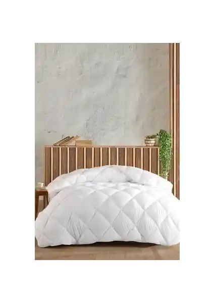 Zeynep Teksil Çift Kişilik Silikon Yorgan: Konfor ve Sağlık Odaklı Uyku Çözümü