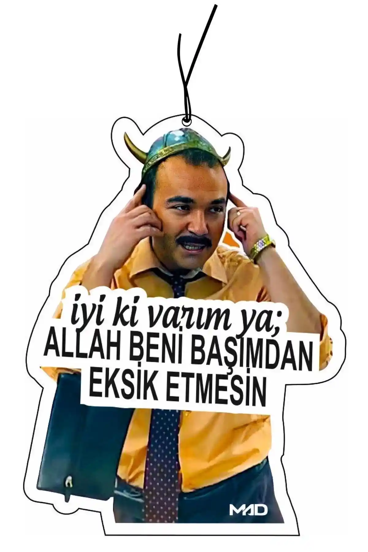 Araç Kokusu Karşılaştırması: Burhan Altıntop Parfüm Esanslı ve Sempatık Cıvcıv Tasarımları