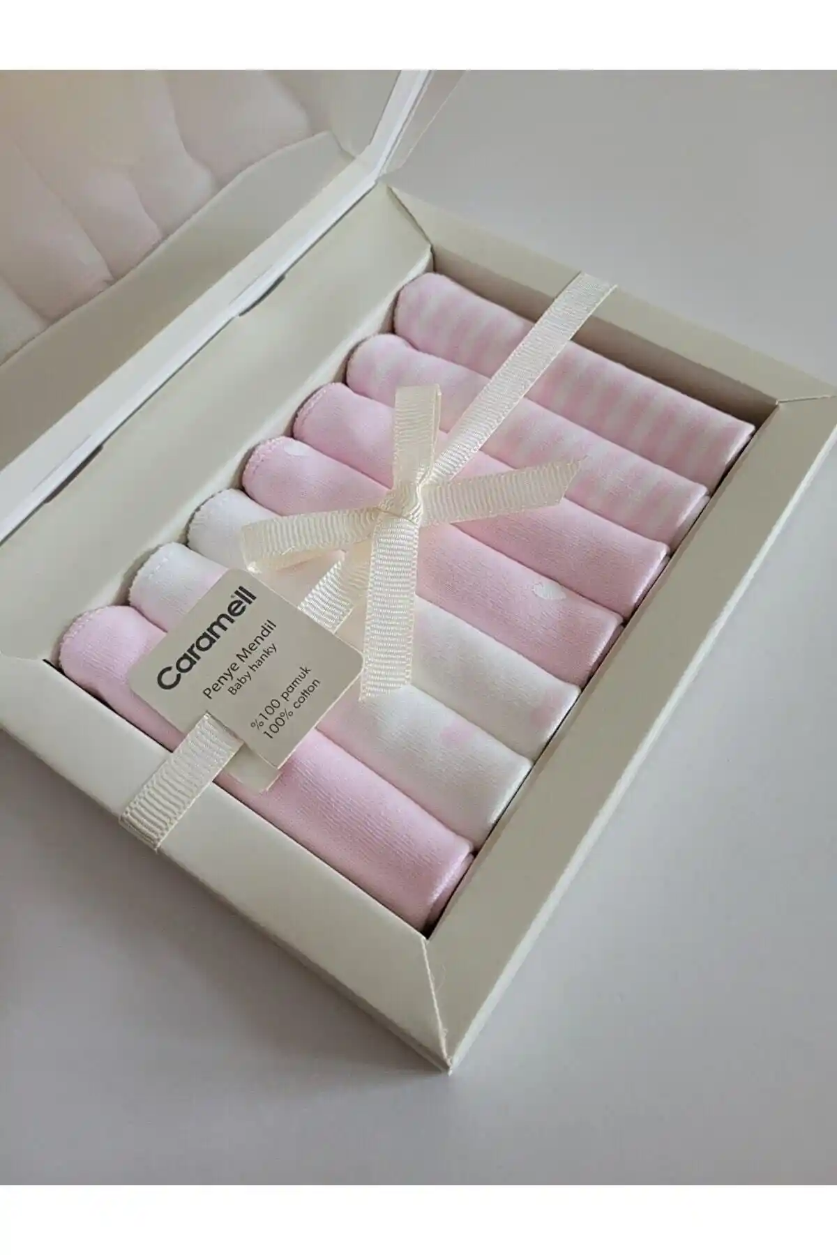 Caramell Fırat Bebe ve Cherub Baby Bebek Mendilleri Karşılaştırması