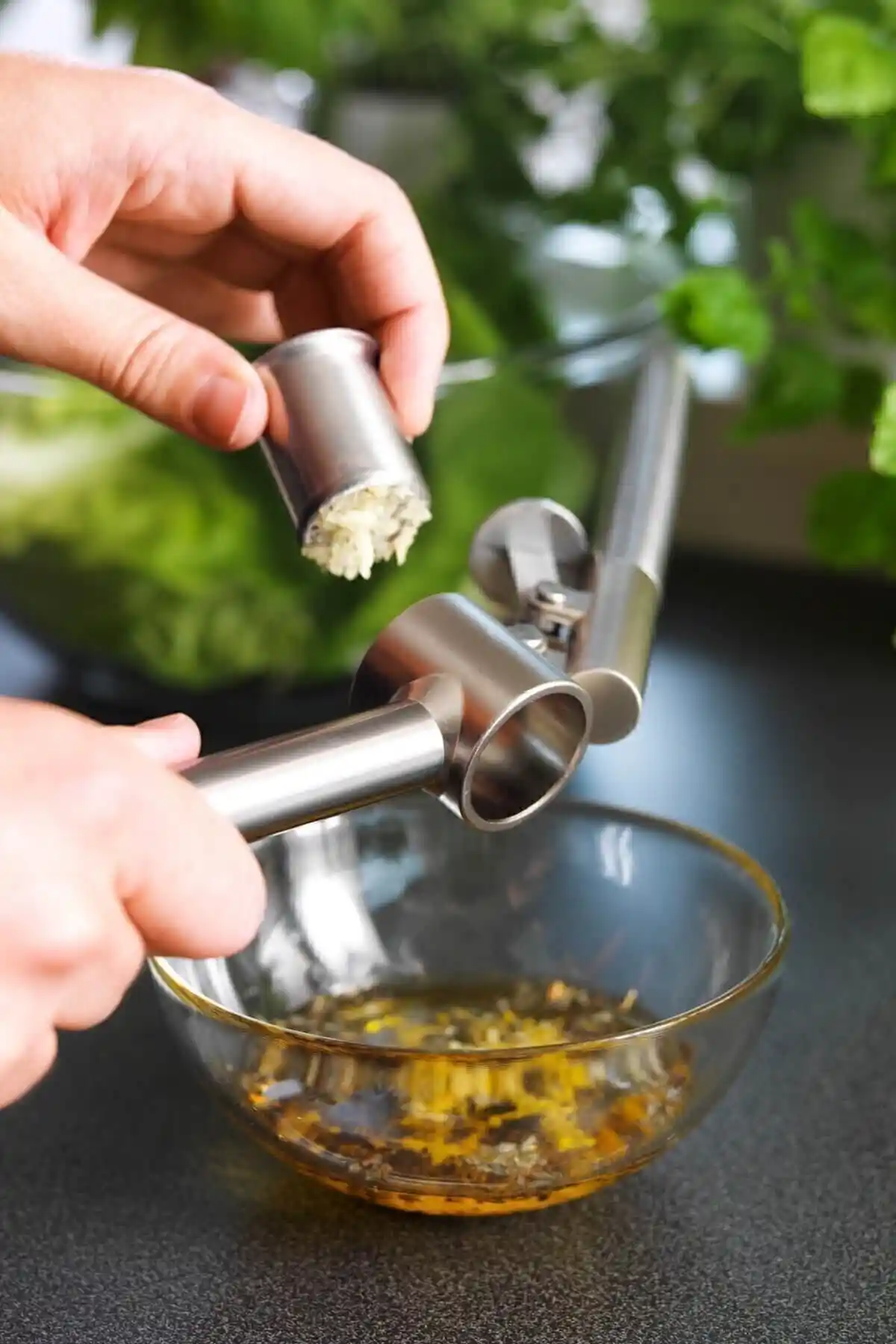 IKEA Koncıs Sarımsak Ezici: Dayanıklı Malzeme ve Pratik Kullanım Özellikleri