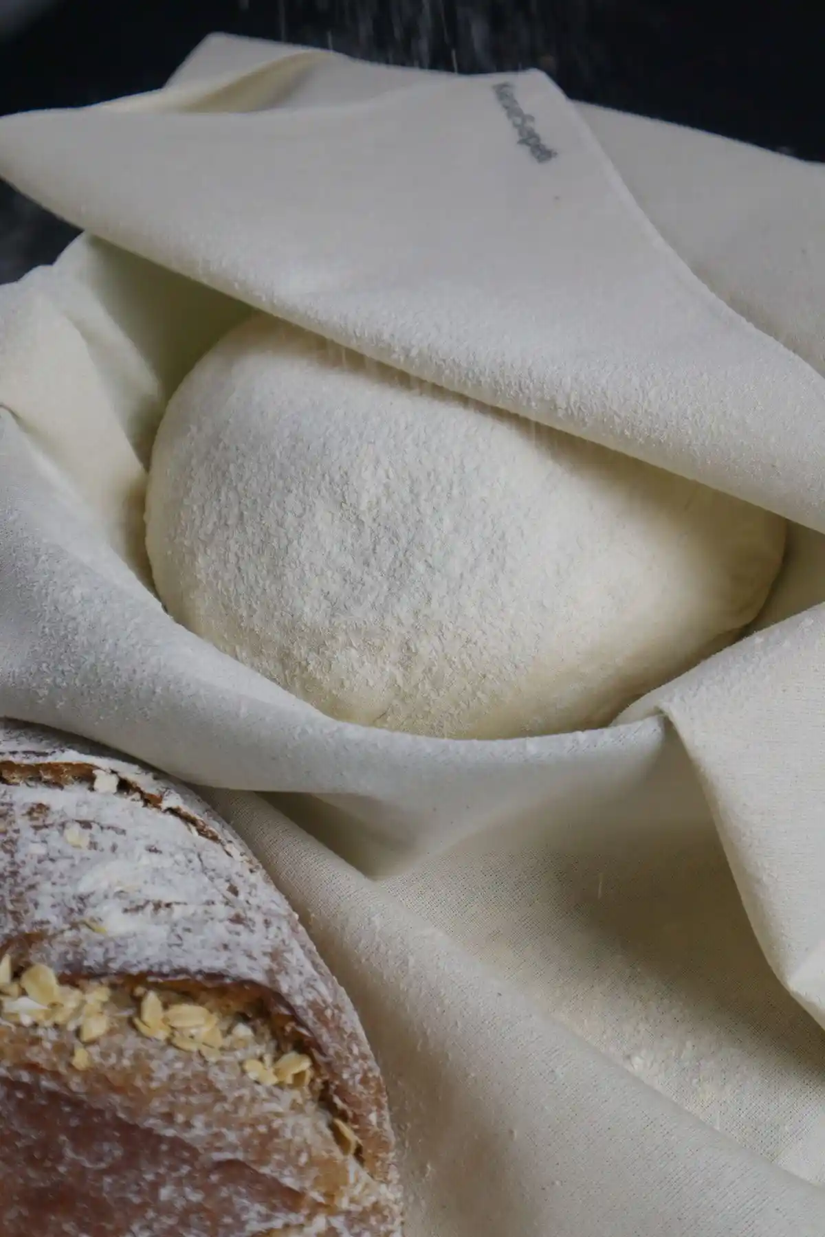 Kesesepeti Organik Hamur Mayalama Örtüsü: Doğal ve Sürdürülebilir Mutfak Gereçleri