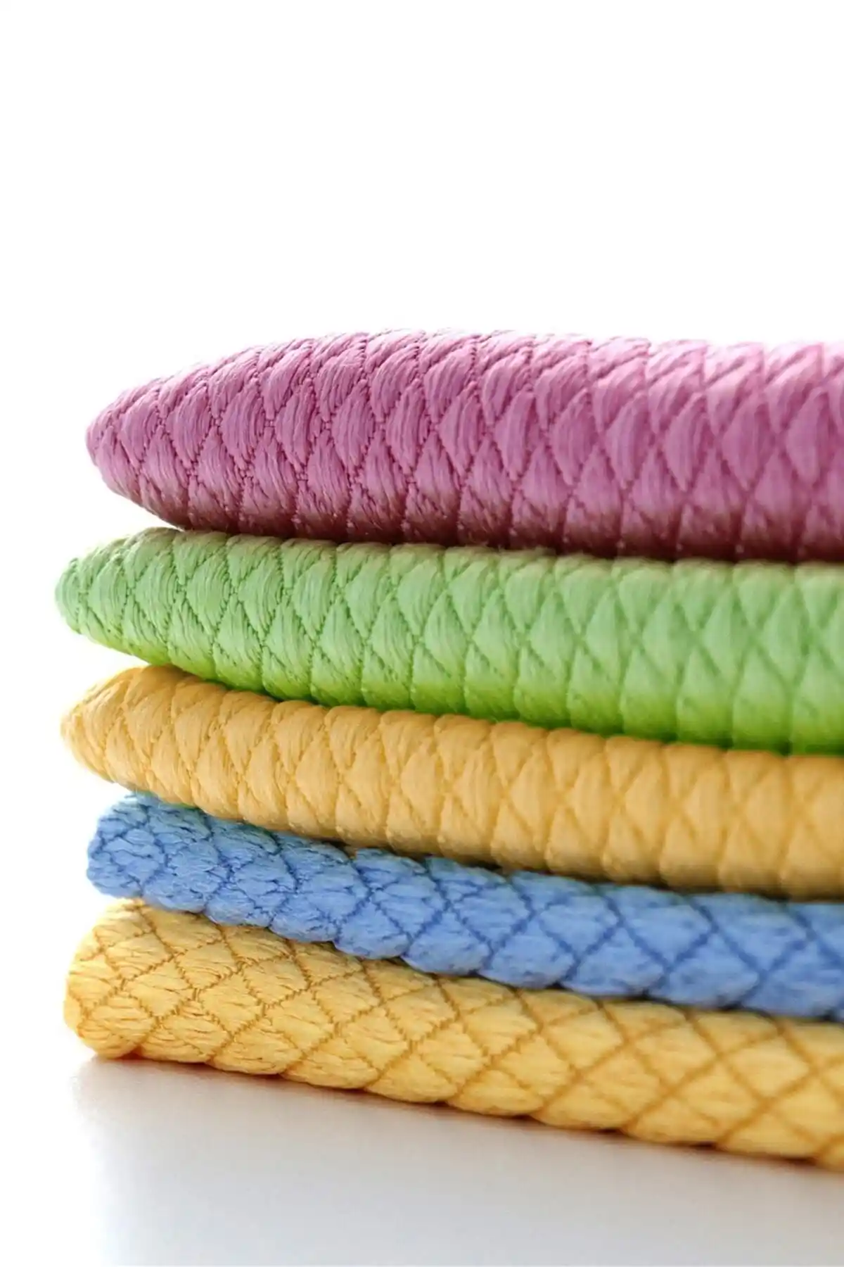 Silver Home Mikrofiber ve Simli Kareli Temizlik Bezleri Karşılaştırması