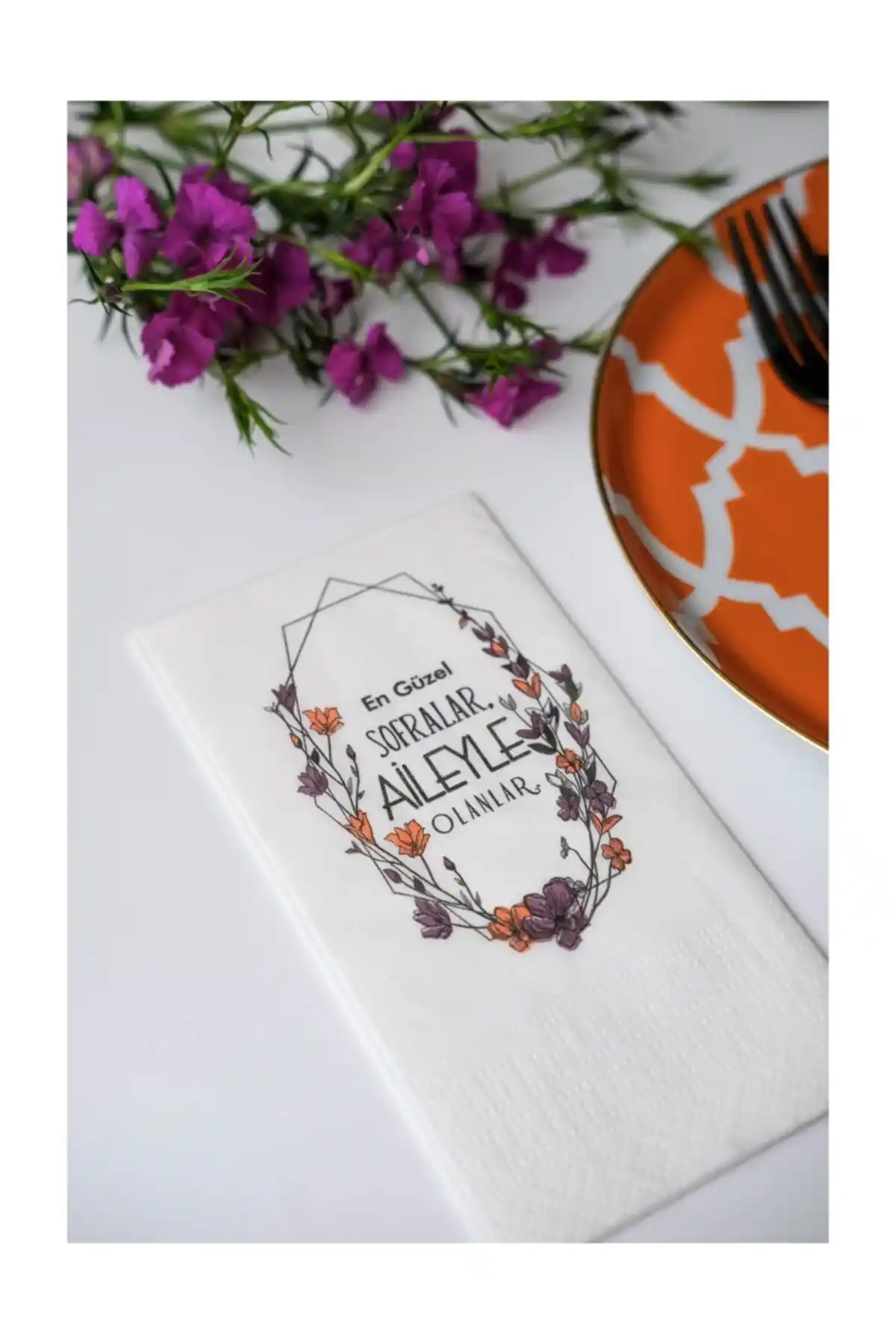 SimeStore Konuşan Peçete Aile Boyu Desenli ve Canlı Renklerle Şık Sofralar İçin