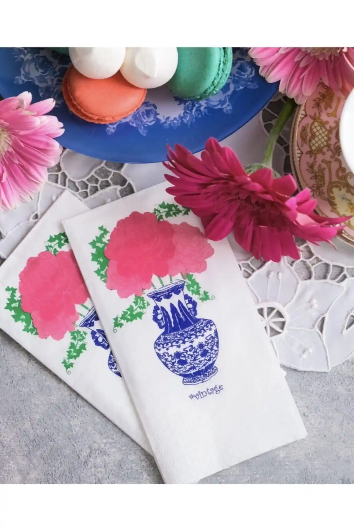 SimeStore Konuşan Peçete Mavi Blanc: Renkli ve Şık Masa Dekorasyonu İçin İdeal Ürün