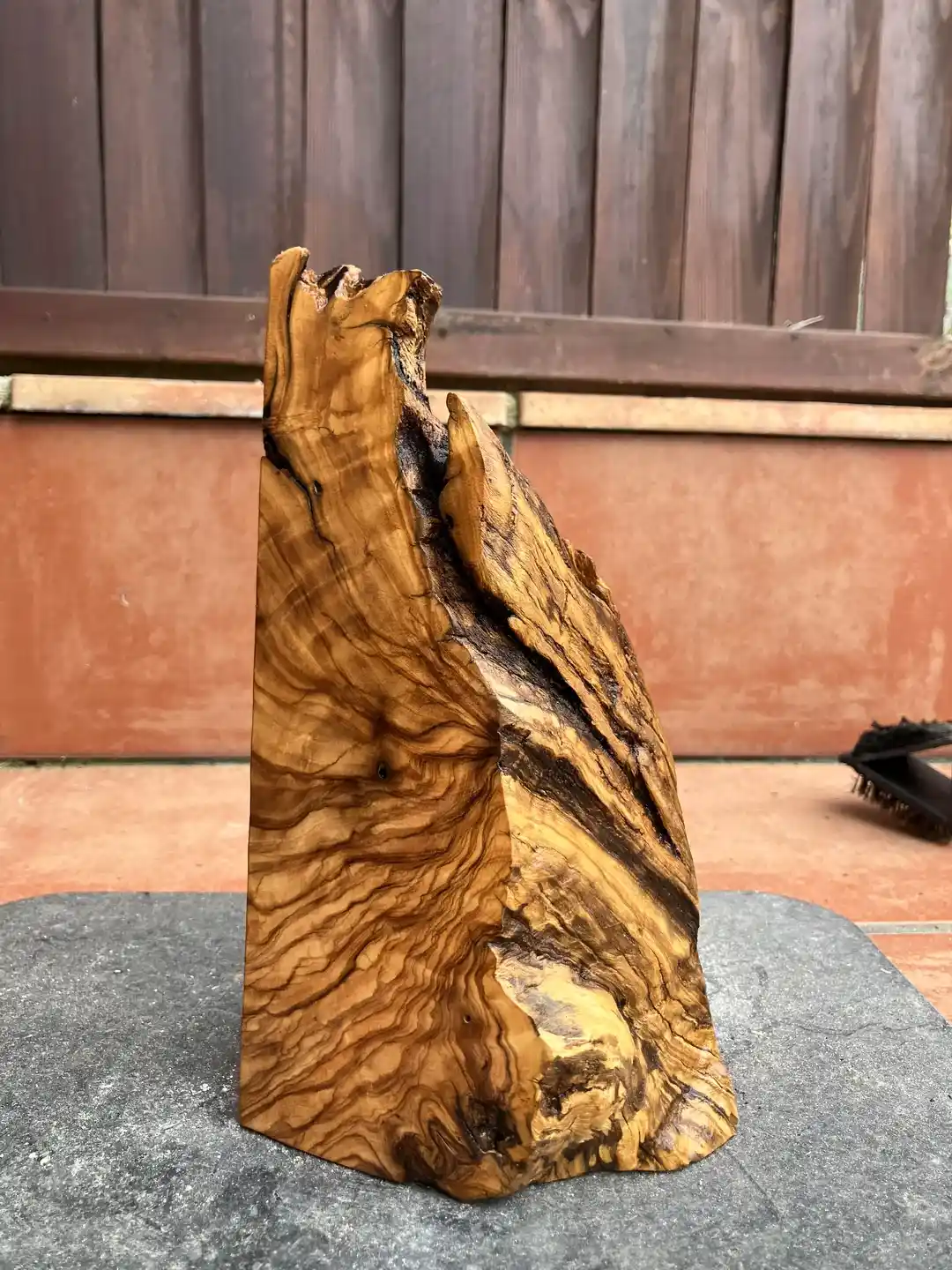 Zeytin Ağacından Elde Edilen Ahşap Parçaların Fonksiyonel ve Dekoratif Kullanımları