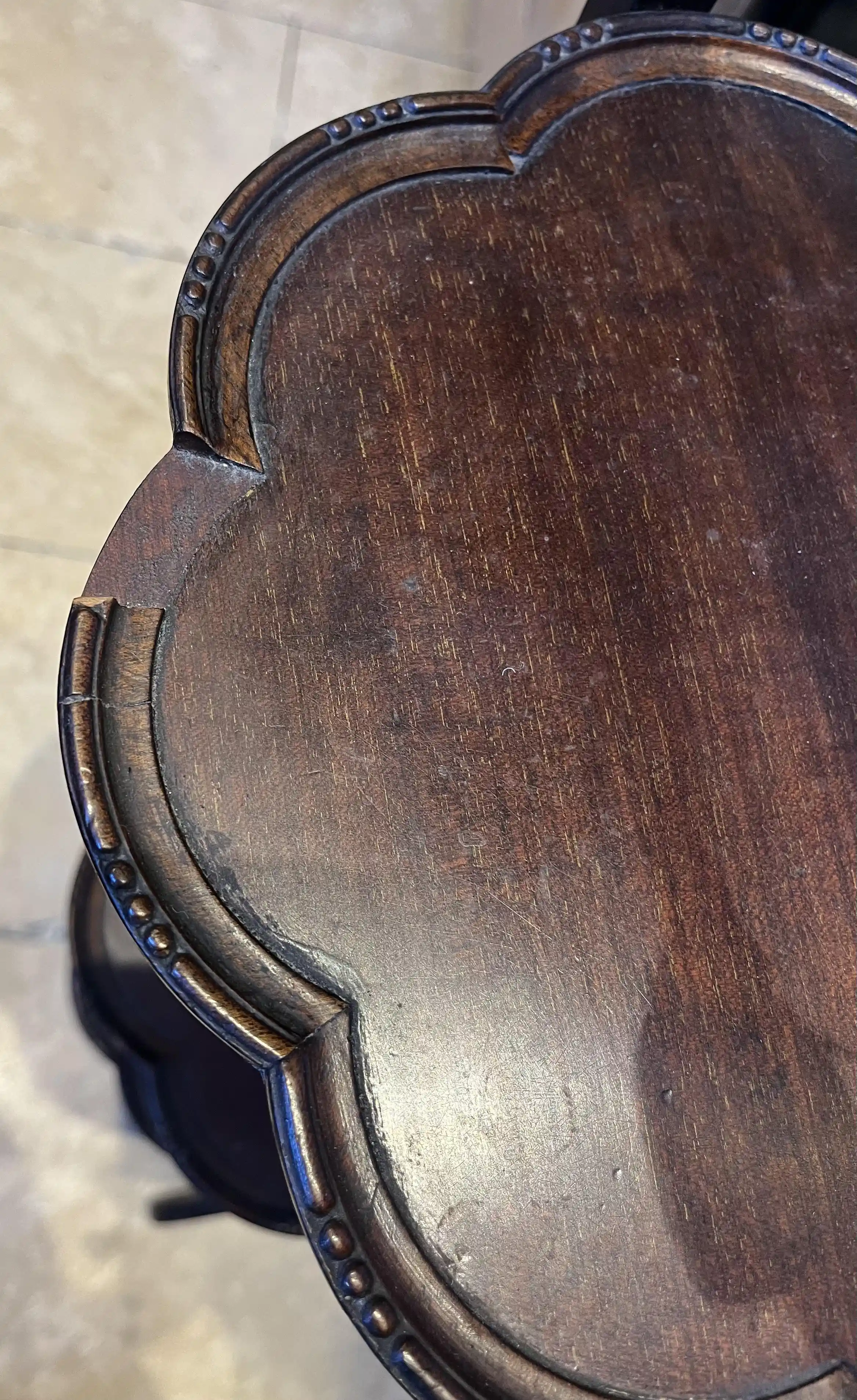 Ahşap Kenar Parçası Hasarının Onarımı: Teknikler ve Uygulama Yöntemleri