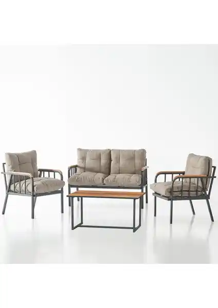 Garaj Home Zümrüt ve Ufuk Home Linda Bahçe Takımı Karşılaştırması