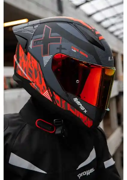 LS2 Rapıd 2 Race Xtreet ve LS2 Rapid Raven Kask Karşılaştırması: Güvenlik ve Konfor Analizi
