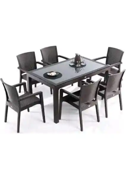 Novussi Liverno ve Seginus Camlı Oturma Setleri Karşılaştırması ve Özellikleri