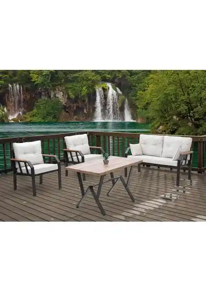 Tu Tienda NERGİZ 2 1 1 ve KAPİÇİNO METAL 2 1 1 Ürünlerinin Karşılaştırması