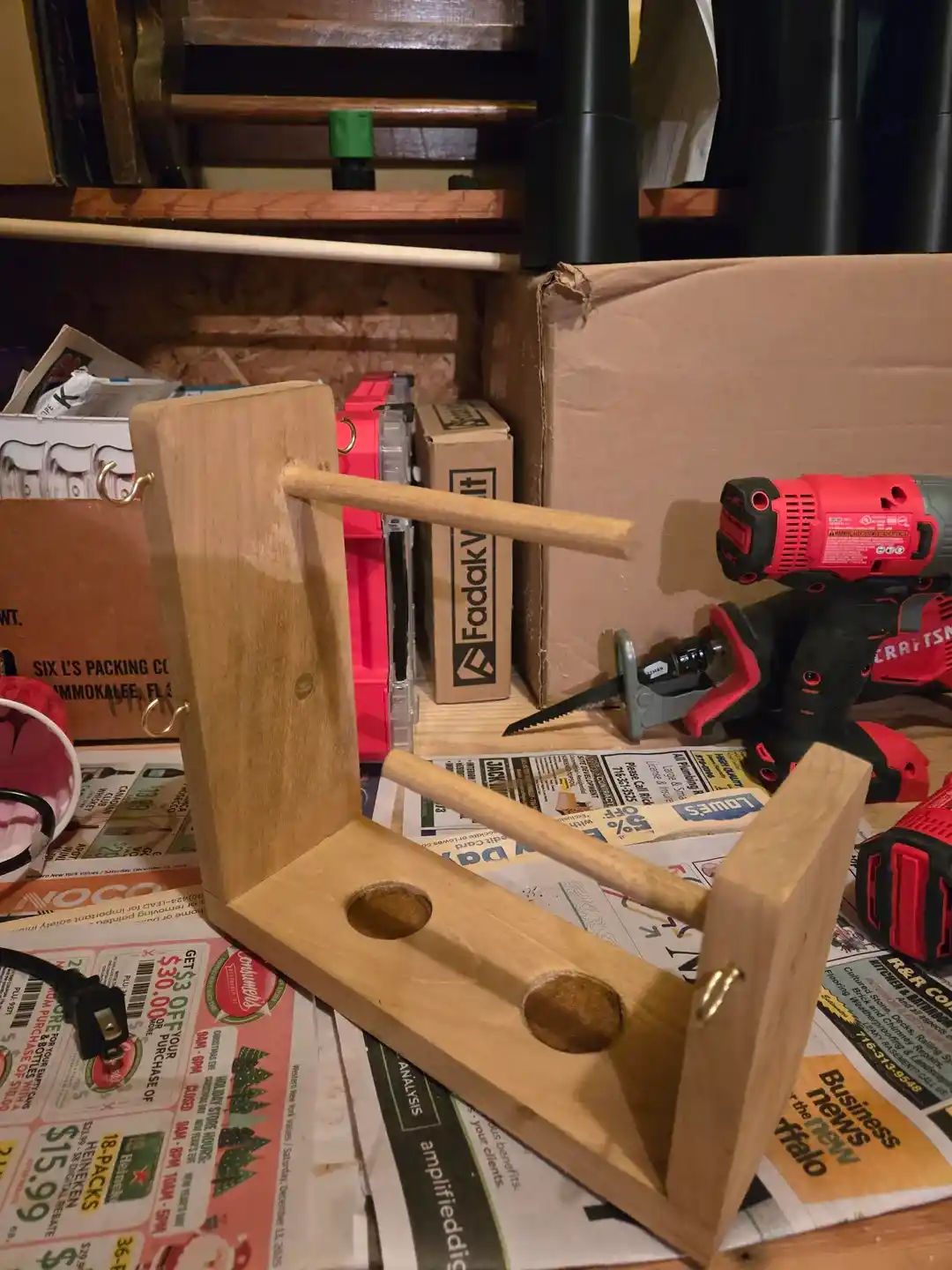 Ahşap Takı Tutucu Yapımı: Temel Teknikler, Malzemeler ve Dikkat Edilmesi Gerekenler