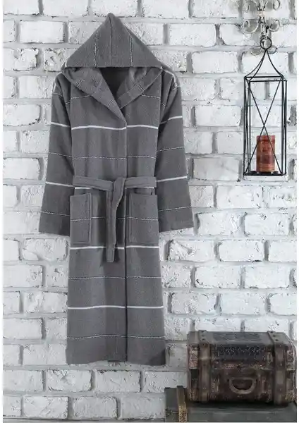 Esmen Bornoz ve Oyalı Textile Çocuk Bornozu Karşılaştırması