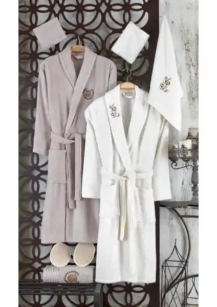 Güvenal Rüya ve Rasersa Kadife Kapüşonlu Bornoz Karşılaştırması: Özellikler ve Kullanıcı Yorumları