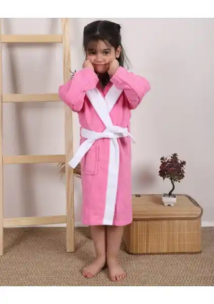 Lavin ve Oyalı Textile Çocuk Bornozları Karşılaştırması ve Kullanıcı Yorumları