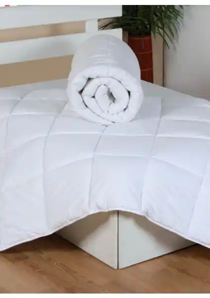 Madame Clean ve English Home Tek Kişilik Yorgan Karşılaştırması ve Özellikleri