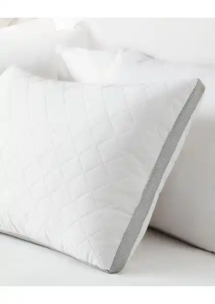 Madame Coco Klimalı Yastık ve Teksnil Home Boncuk Silikon Yastık Karşılaştırması