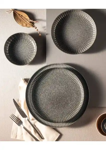 Madame Coco Prendre ve Kütahya Porselen Milena Yemek Takımı Karşılaştırması