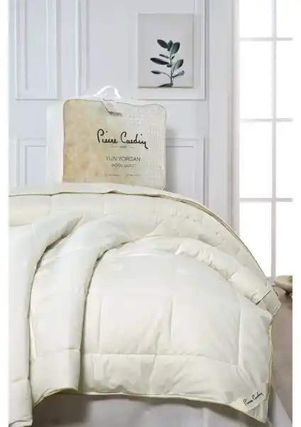 Pierre Cardin Yün Yorgan ve Teksnil Home Welsoft Yorgan Karşılaştırması