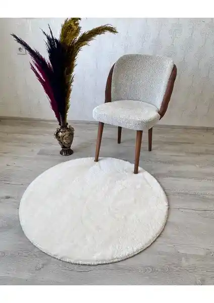 Trivago ve Venucci Home & Living Halı Karşılaştırması: Özellikler ve Kullanıcı Yorumları