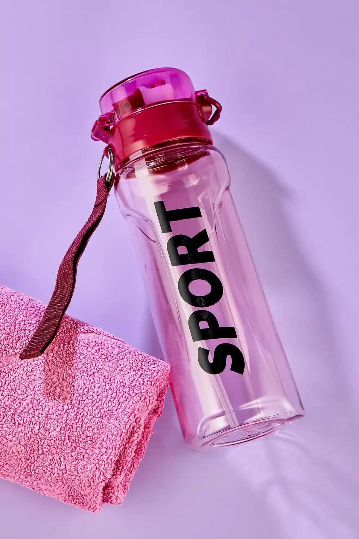 ALİNA HOME Sporcu Sağlıklı Polikarbon Matara 700 Ml – Dayanıklı ve Pratik Tasarım