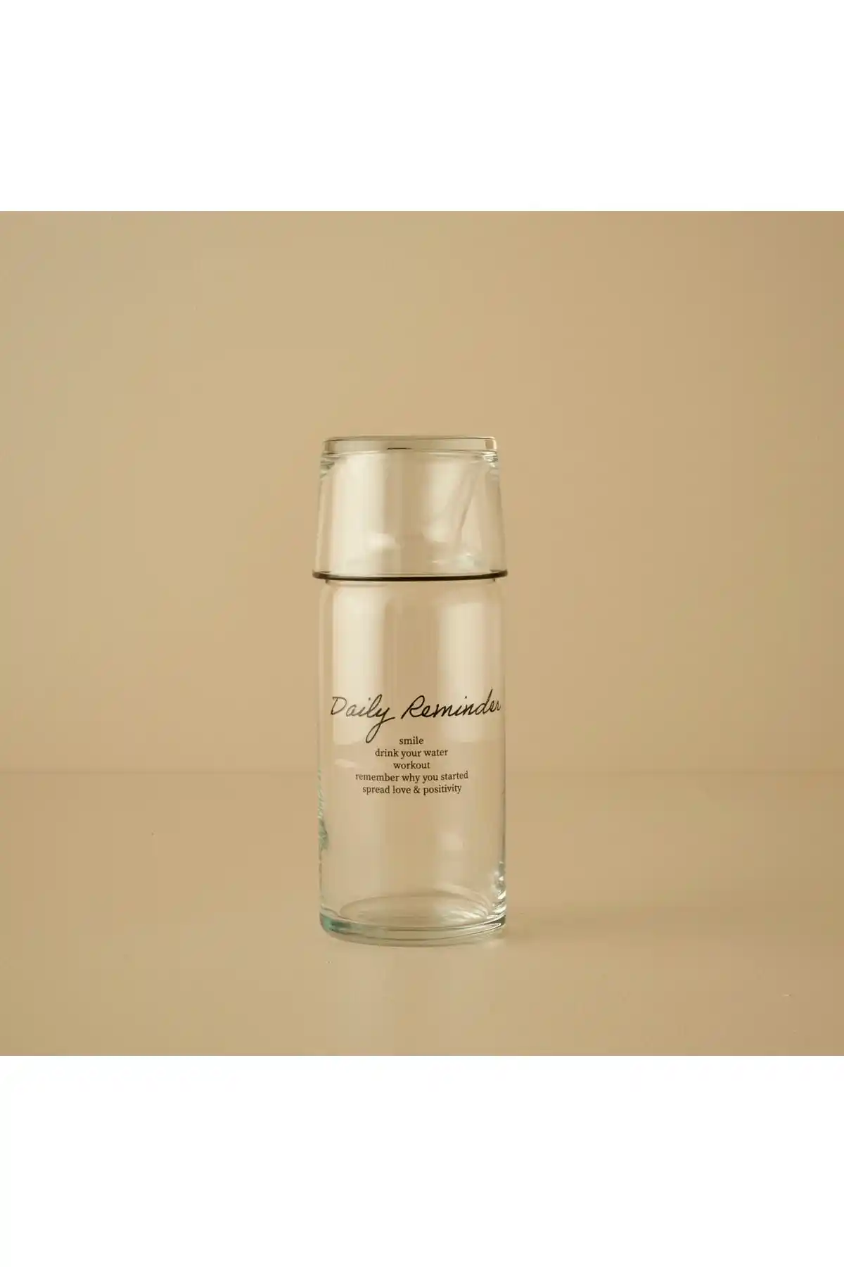 Bella Maison Daily Reminder ve Rakle Nish Karaf Karşılaştırması: Hangi Ürün Daha Uygun