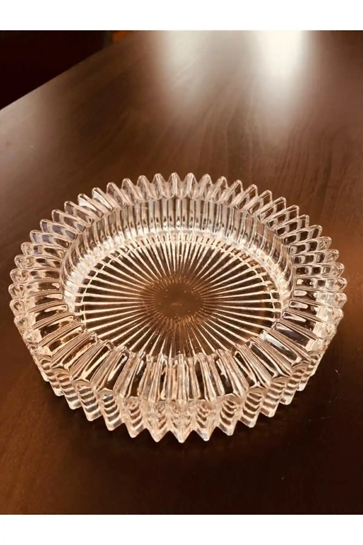 BEYZANA Kristal Lüks Cam Küllük: Şık ve Dayanıklı Modern Dekorasyon Aksesuarı