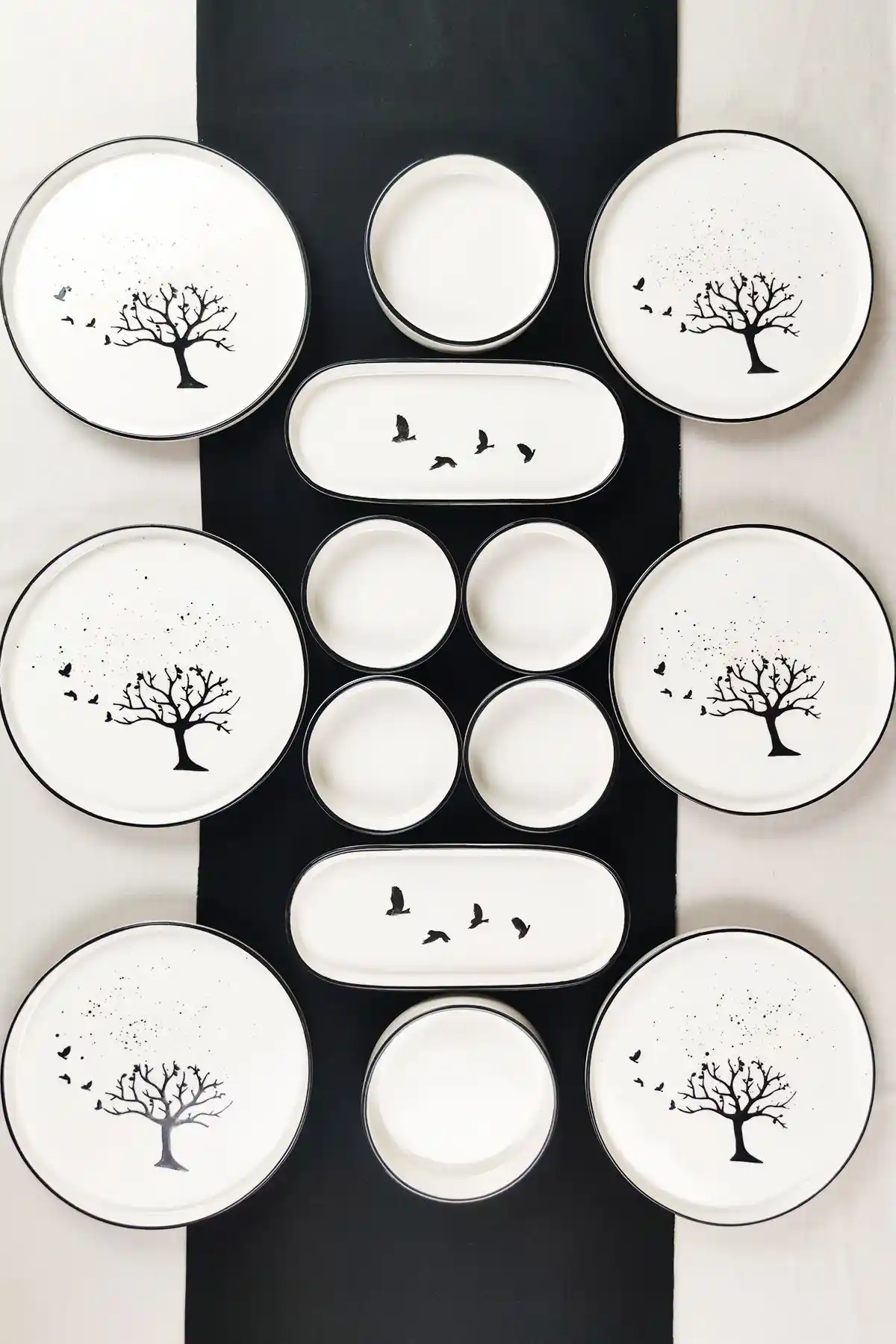 Black Birds ve Kitchen Life 14 Parça Kahvaltı Takımı Karşılaştırması ve Özellikleri