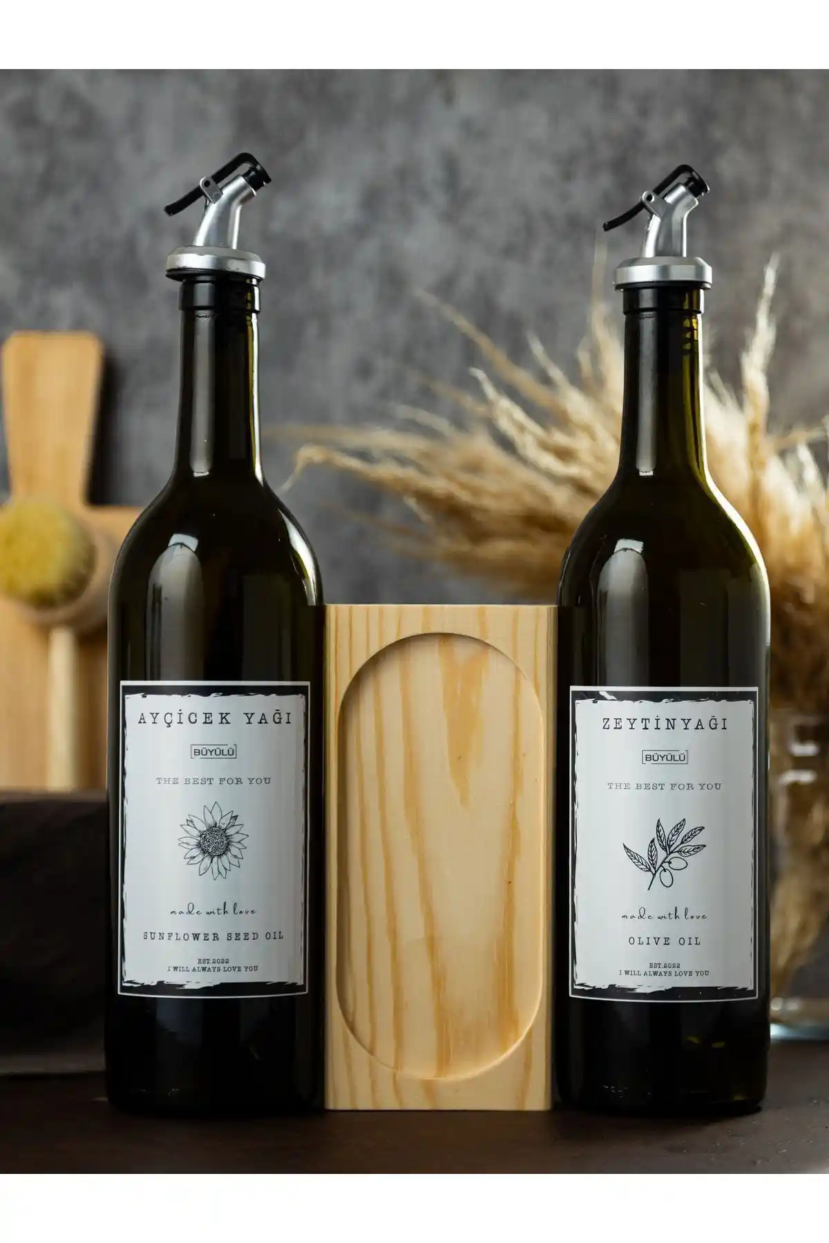 BÜYÜLÜ HOME Amber Ahşap Stantlı Zeytinyağı ve Sıvıyağ Şişeleri Seti 750 ml