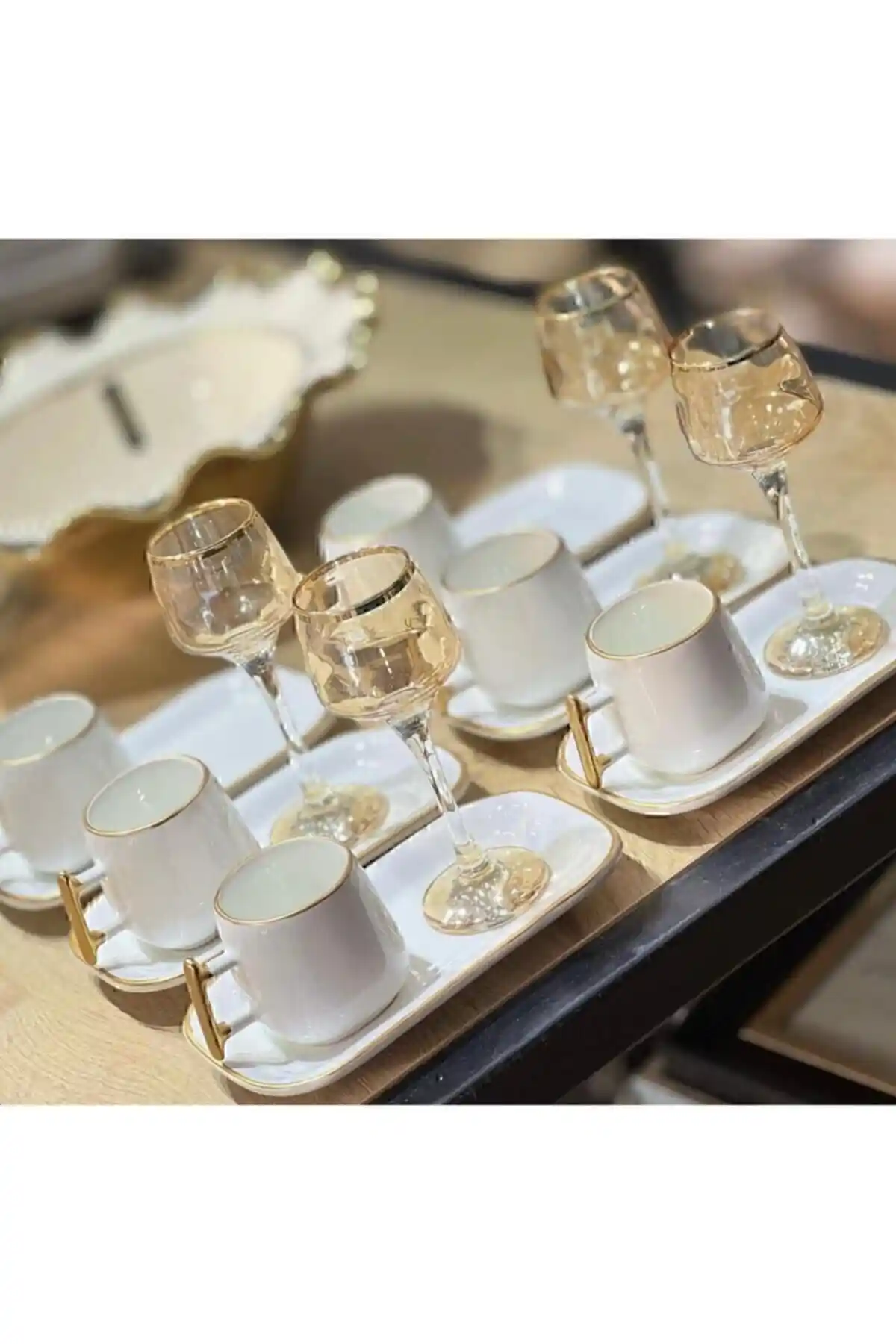 Carmen Soft Paris Elica Serisi Sunum Tabaklı Kahve Fincan Takımı İncelemesi