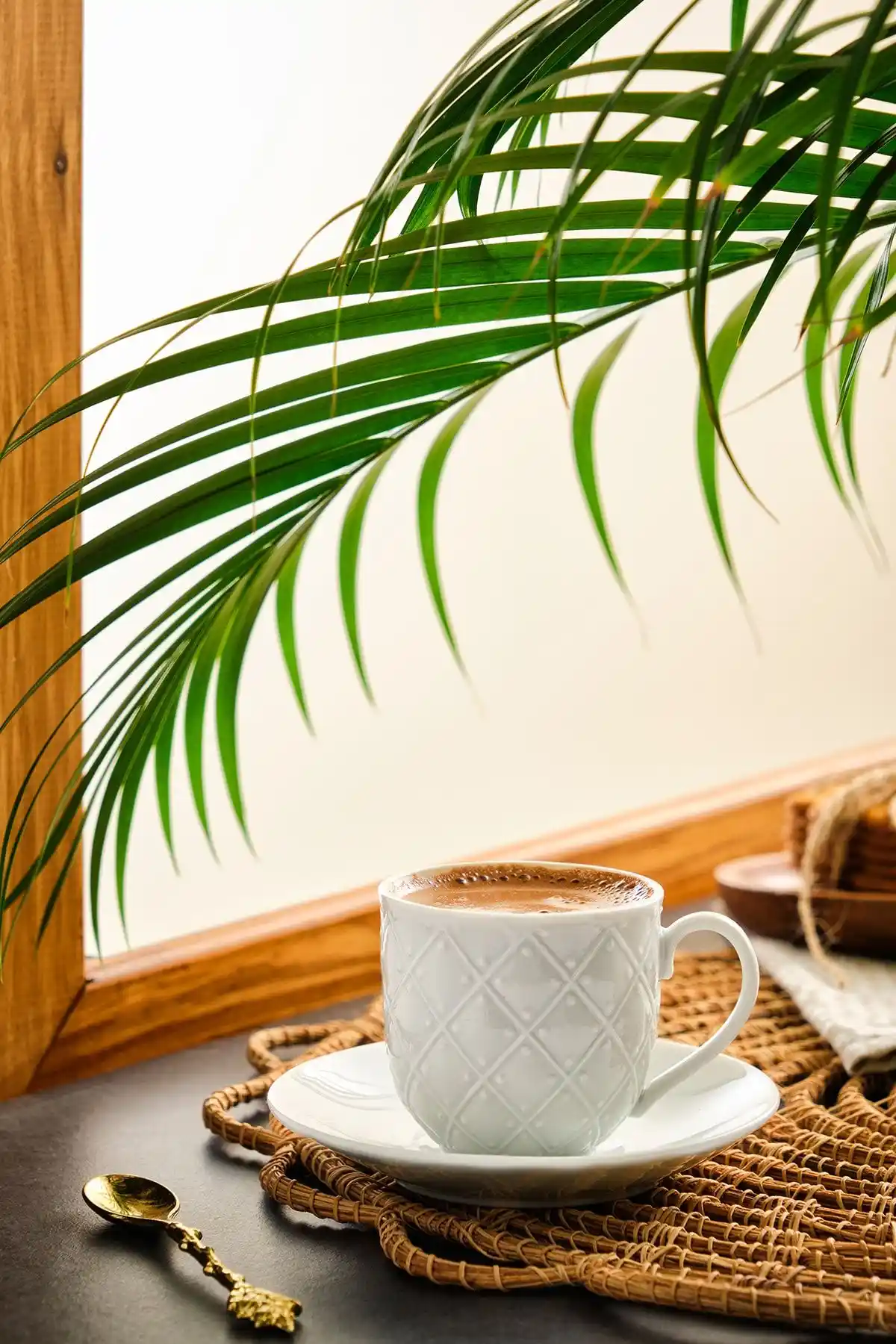 Emsan Balat 6 Kişilik Kahve Fincan Takımı Modern ve Şık Tasarımıyla Sofralarınıza Zarafet Katar