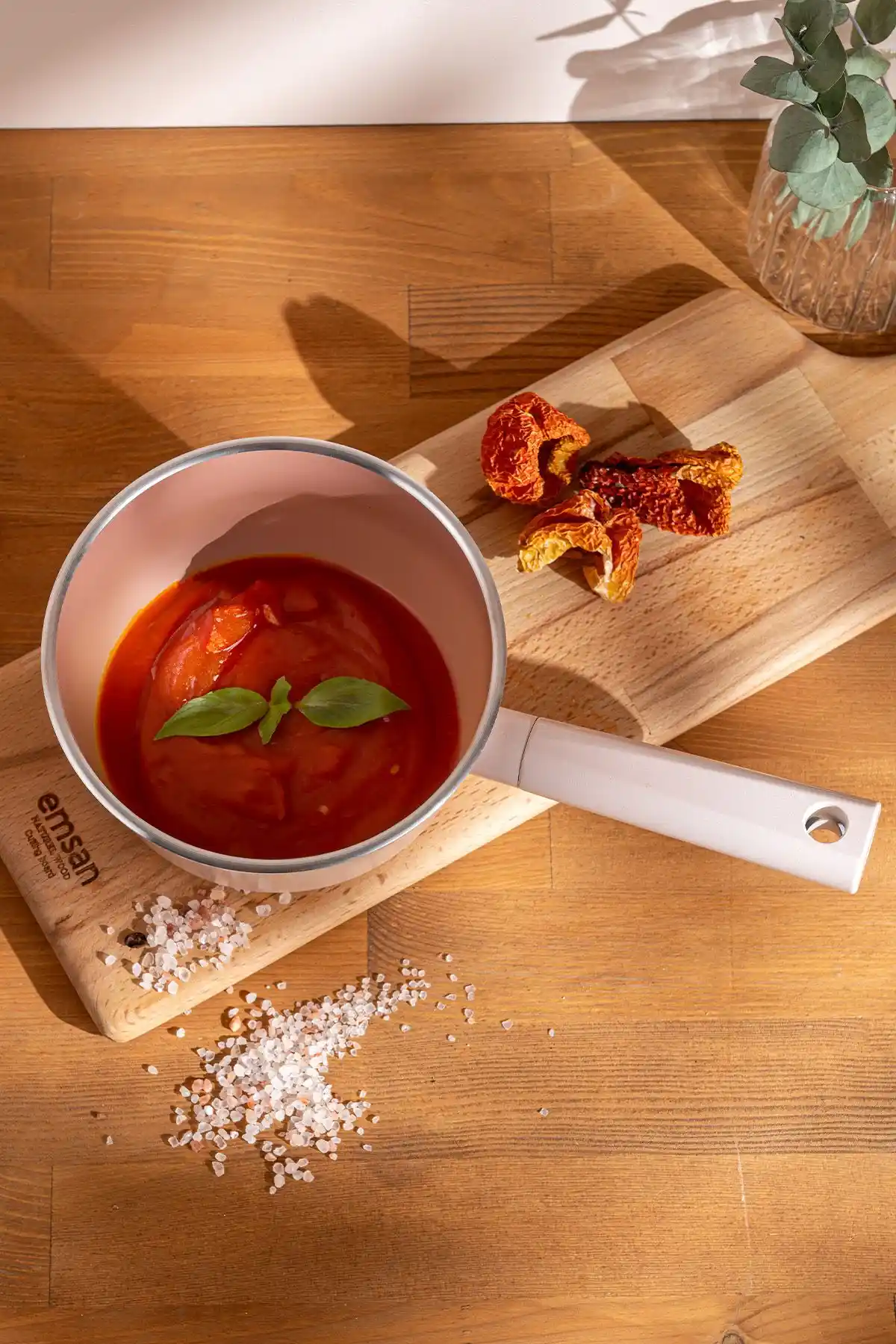 Emsan Swiss Crystal Pembe Sosluk Tenceresi 16 cm Estetik ve Dayanıklı Seramik Tasarım