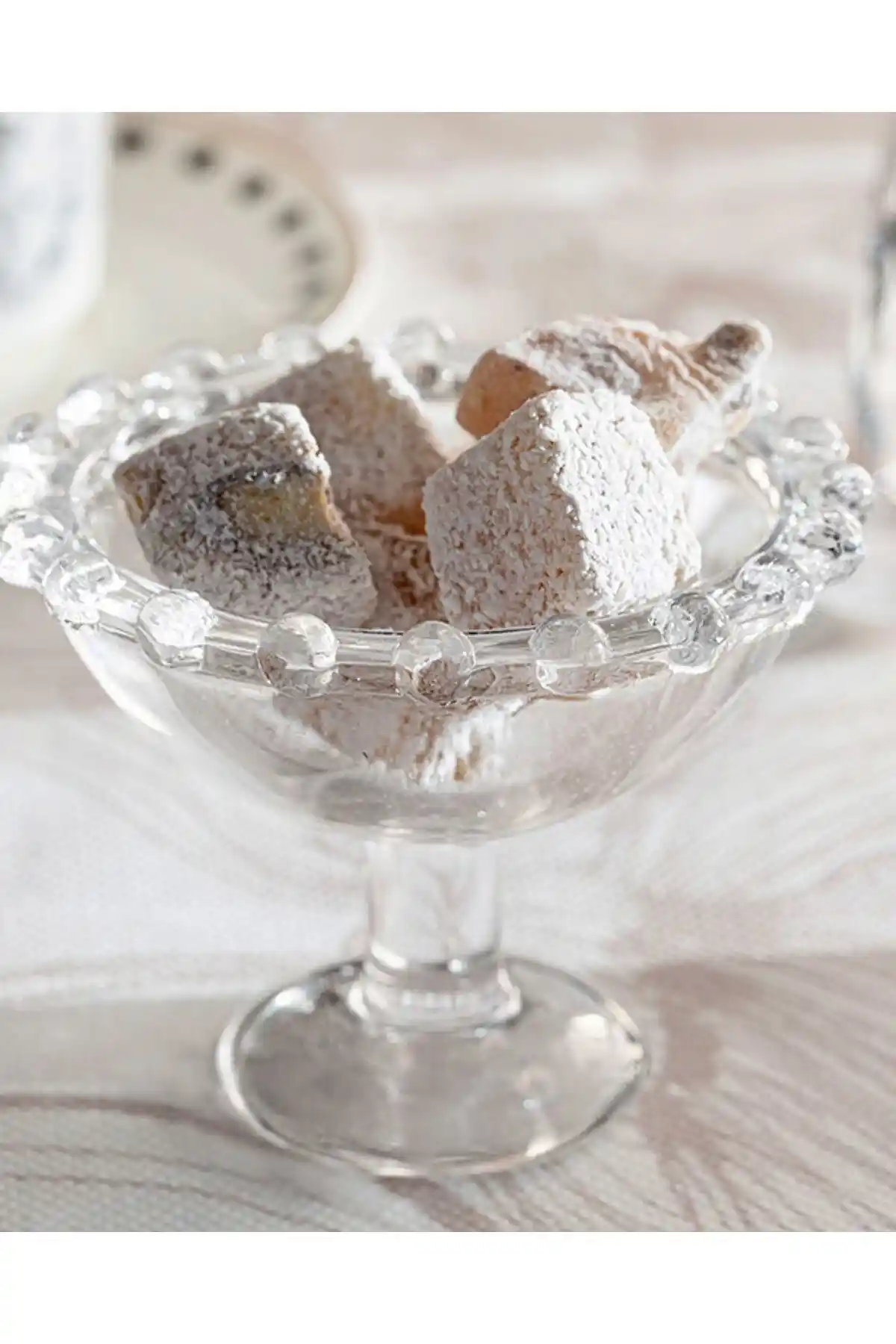 English Home STD Miny Cam Lokumluk 8 cm Şık ve Dayanıklı Sunum Aksesuarı