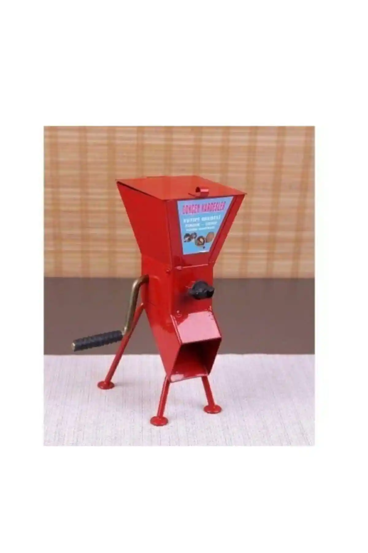 Fındık ve Ceviz Kırma Makinesi Karşılaştırması: Hangi Ürün Daha Uygun