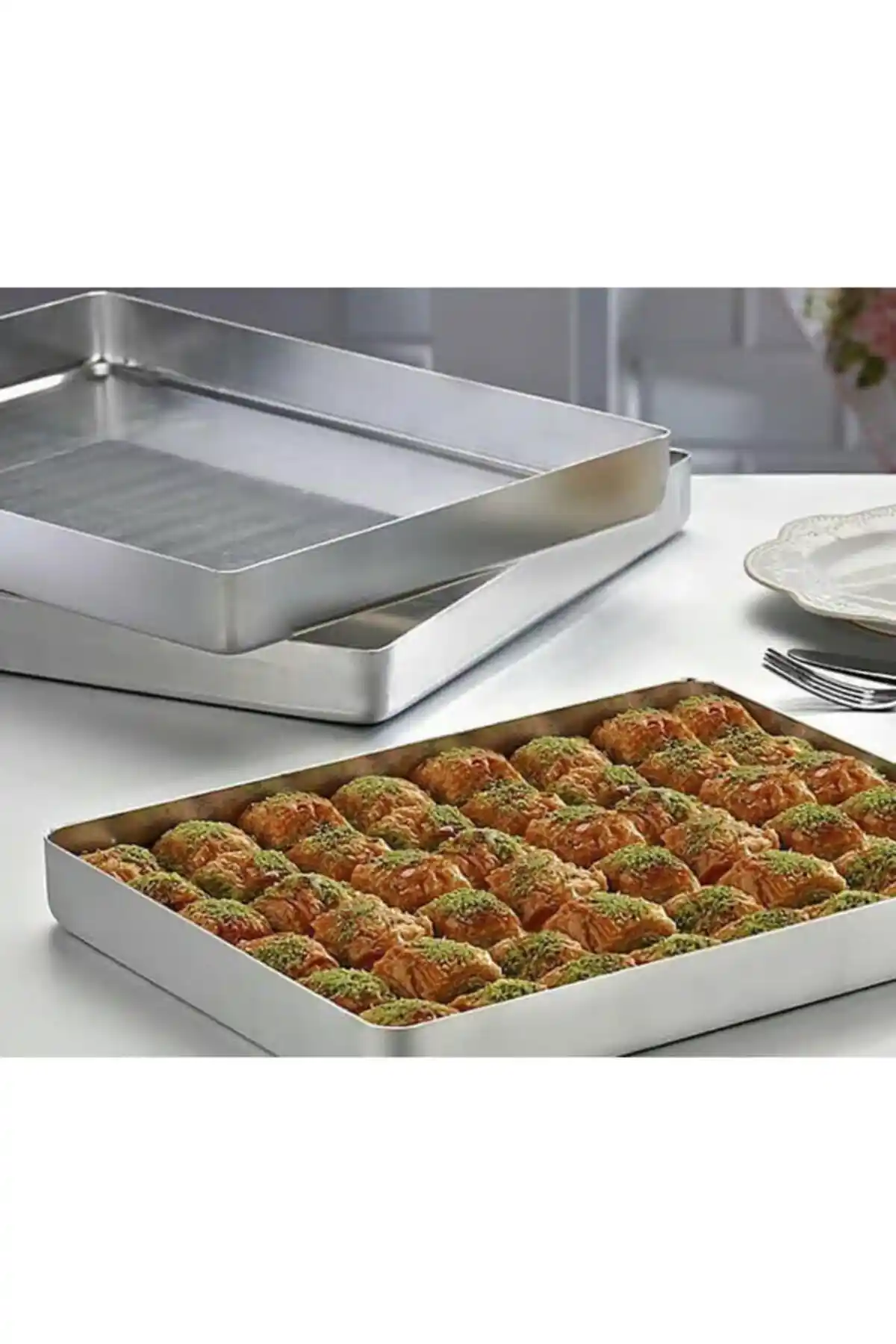 Genel Markalar 25x35 cm Alüminyum Baklava Tepsisi - Dayanıklı ve Pratik Mutfak Gereci