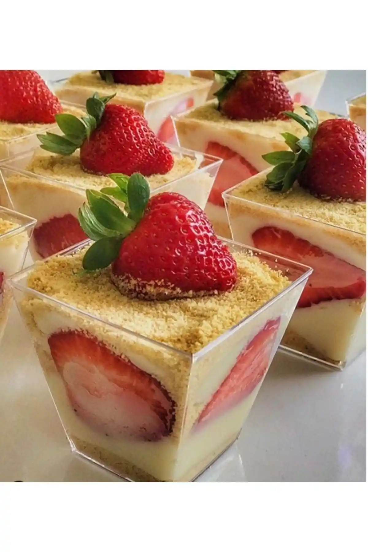 Genel Markalar Mika Kase Karşılaştırması: Şeffaf ve Kristal Tasarımların Özellikleri ve Kullanım Avantajları