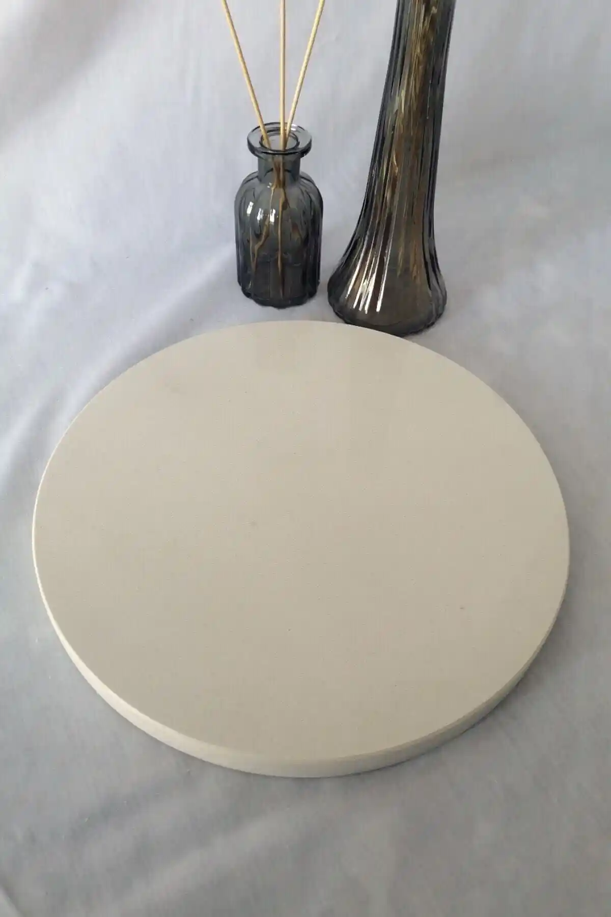 Genel Markalar STD Kristal Quartz Servis Tabağı Modern ve Şık Tasarımıyla Dayanıklılığı Birleştirir