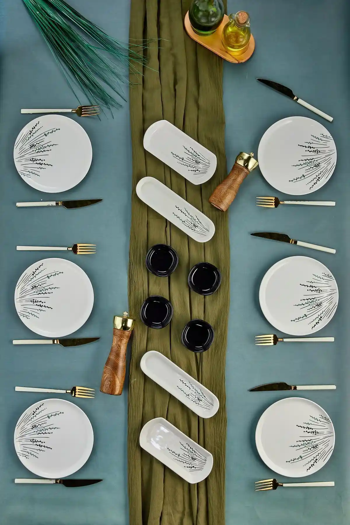 Genel Markalar ve Kitchen Life Kahvaltı Takımı Karşılaştırması 14 Parça 6 Kişilik Setler