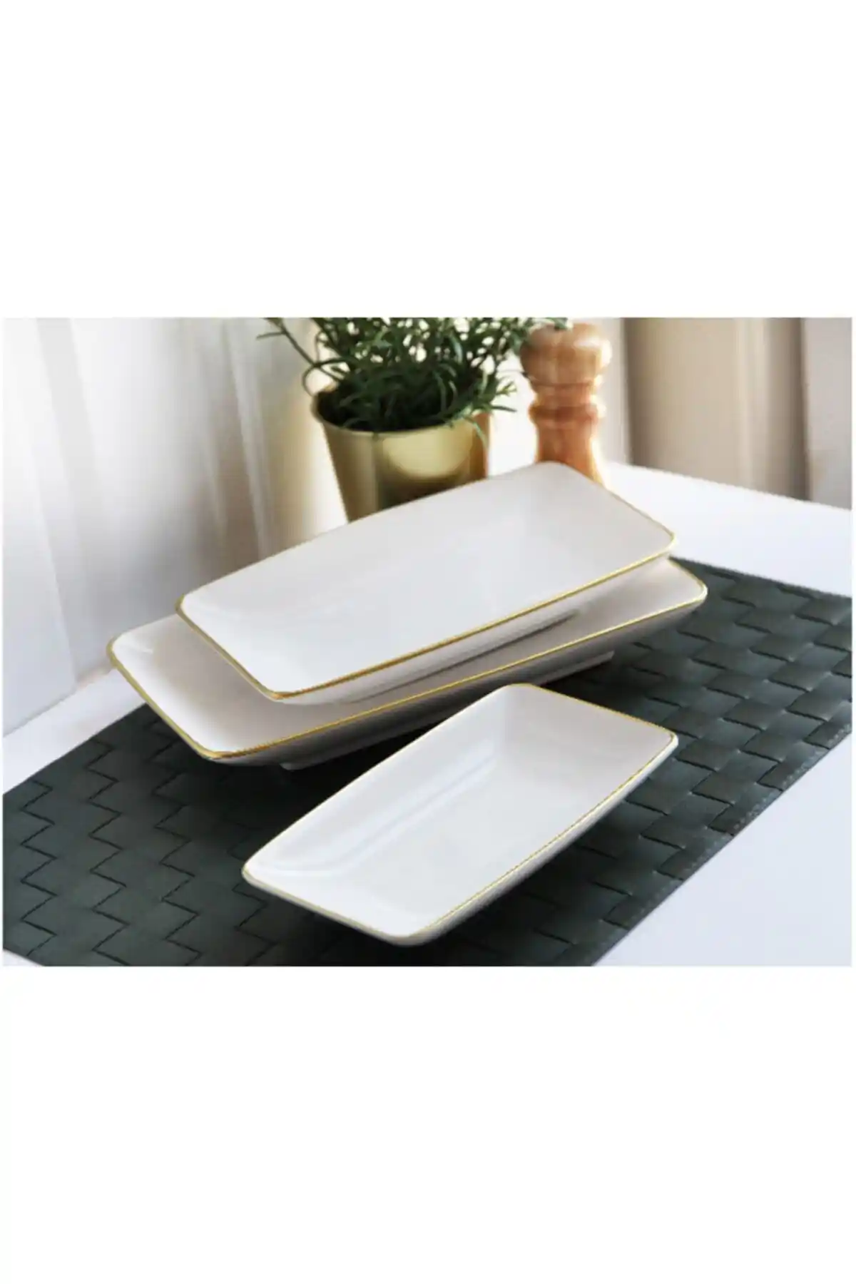 Gönül Beyaz Gold 3'lü Seramik Kayık Tabak Seti Modern ve Şık Mutfak Dekoru İçin Uygun