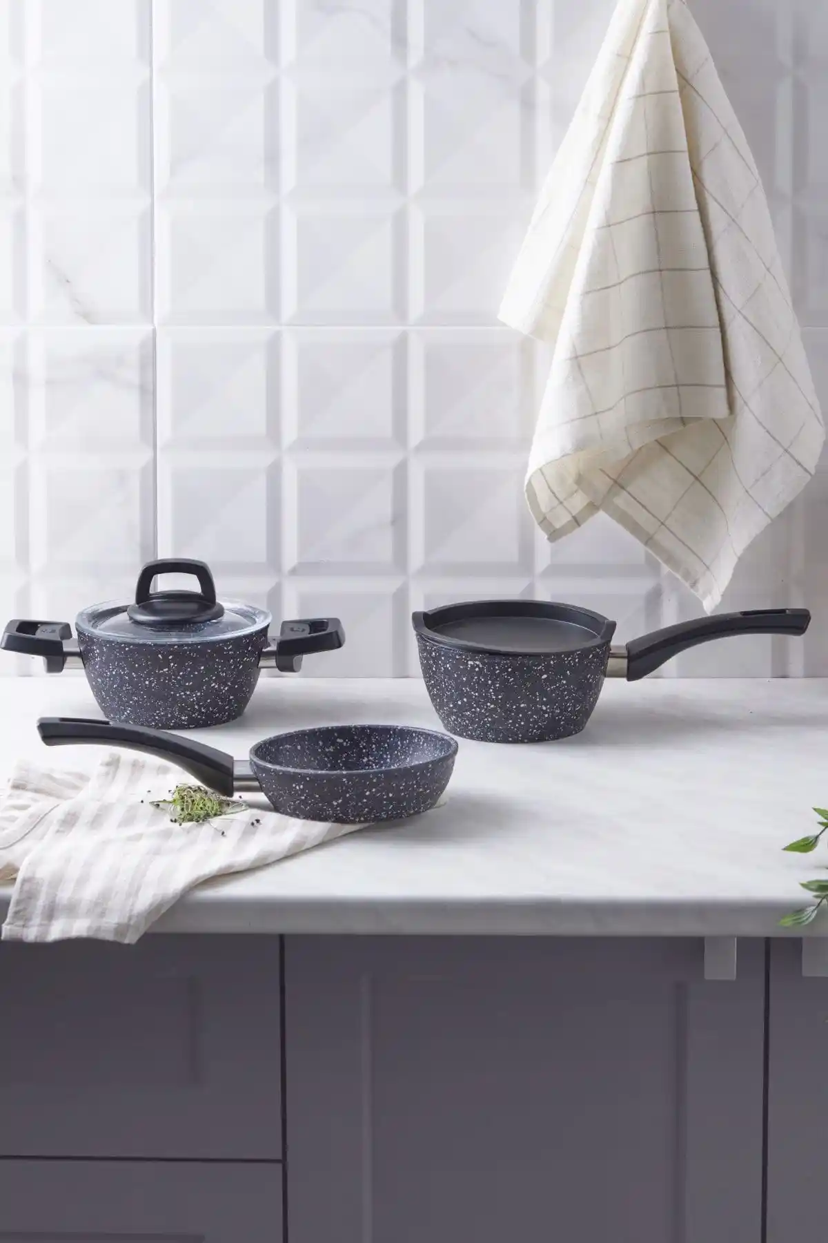 Karaca Bio Granit Blue Stone Mini 5 Parça Tencere Seti: Sağlıklı ve Şık Mutfak Çözümleri