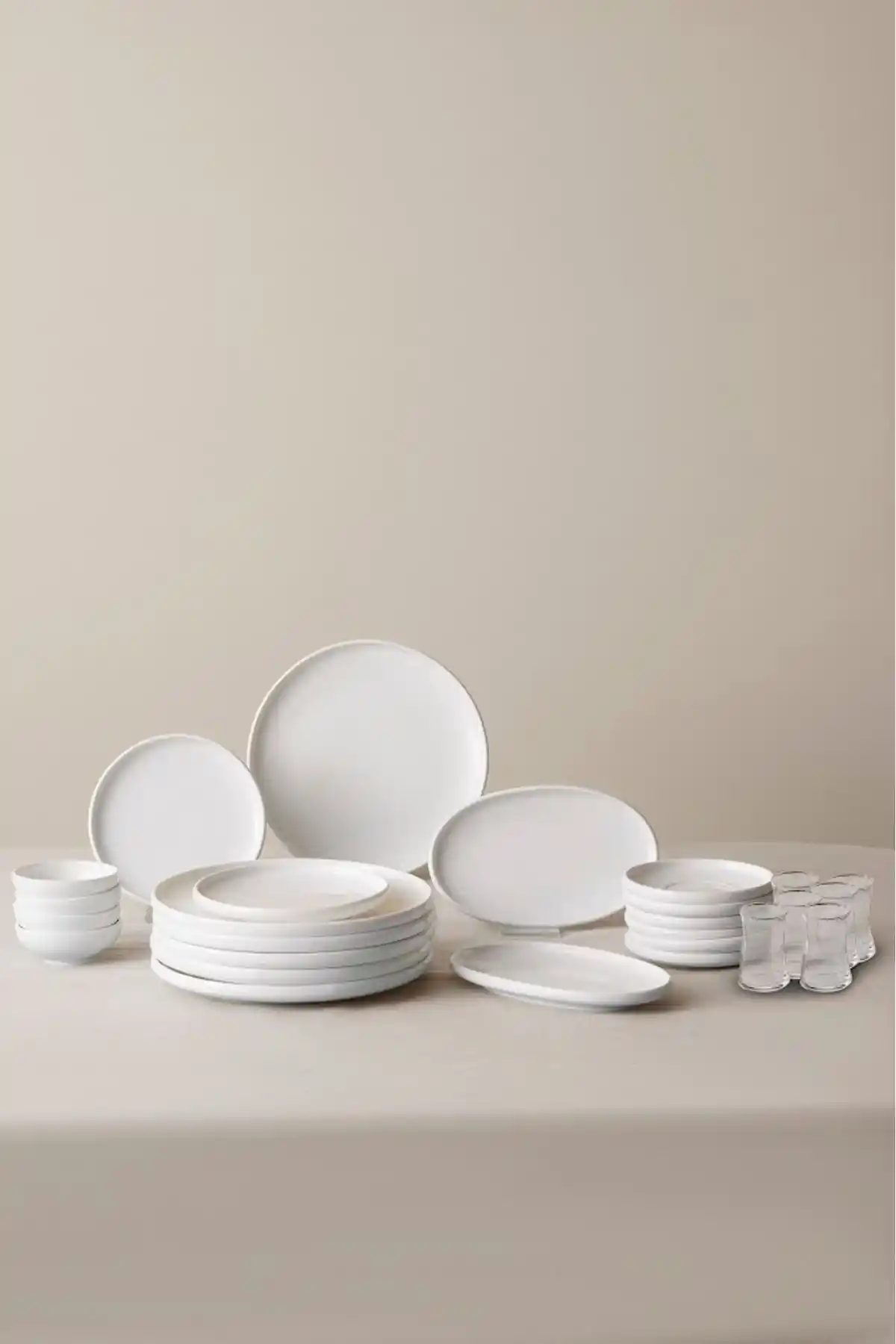 Karaca Forever Bone Cordelia ve Kütahya Porselen Bakır File Bone Olympos Karşılaştırması