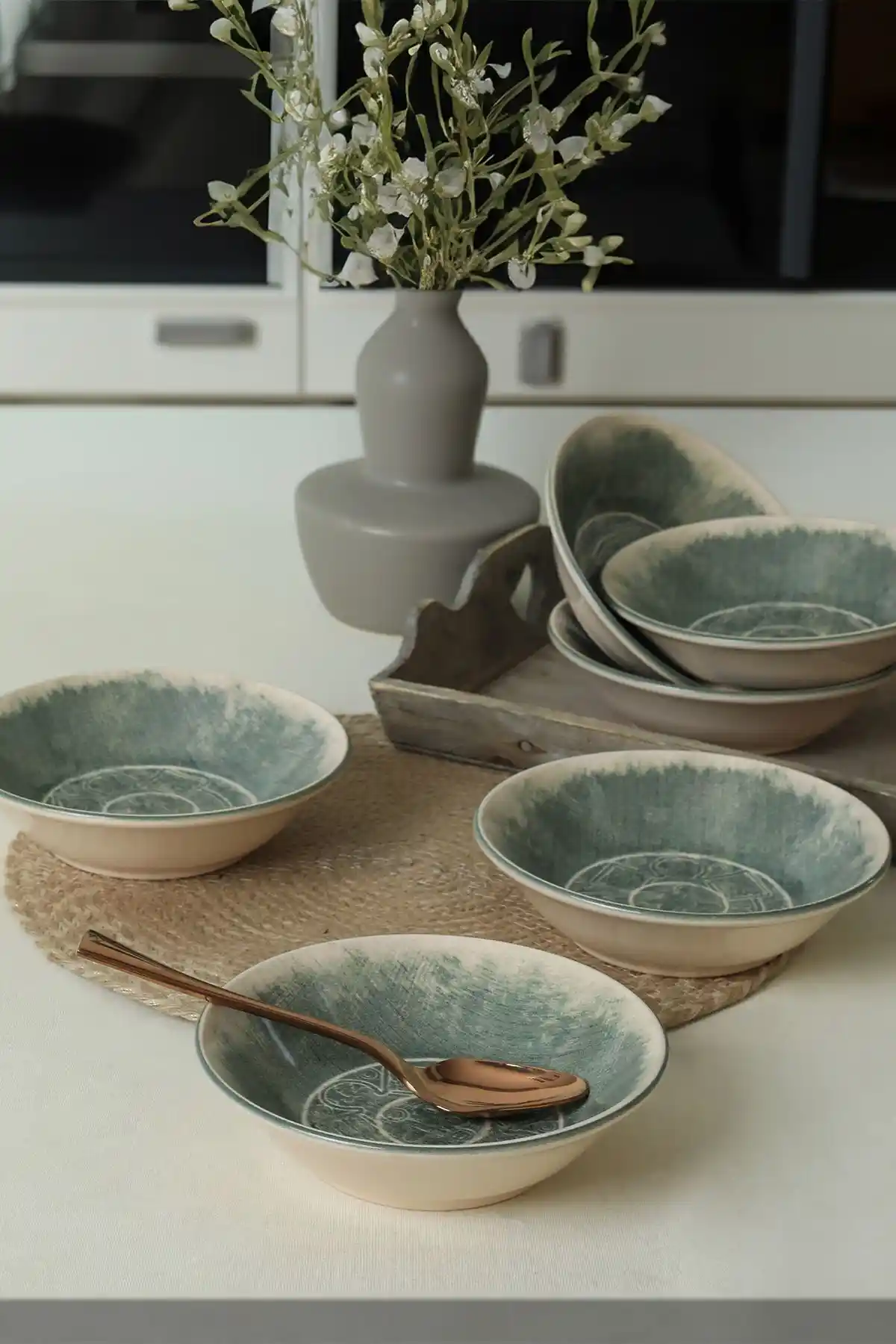 Keramika Maya Yemek Tabağı Seti Modern ve Dayanıklı Seramik Tasarım