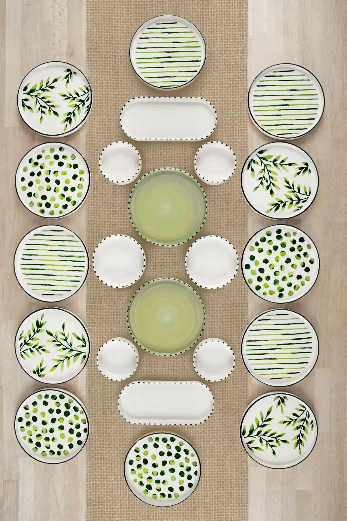 Kitchen Life 22 Parça 12 Kişilik Greentree Stackable Kahvaltı Takımı İncelenmesi