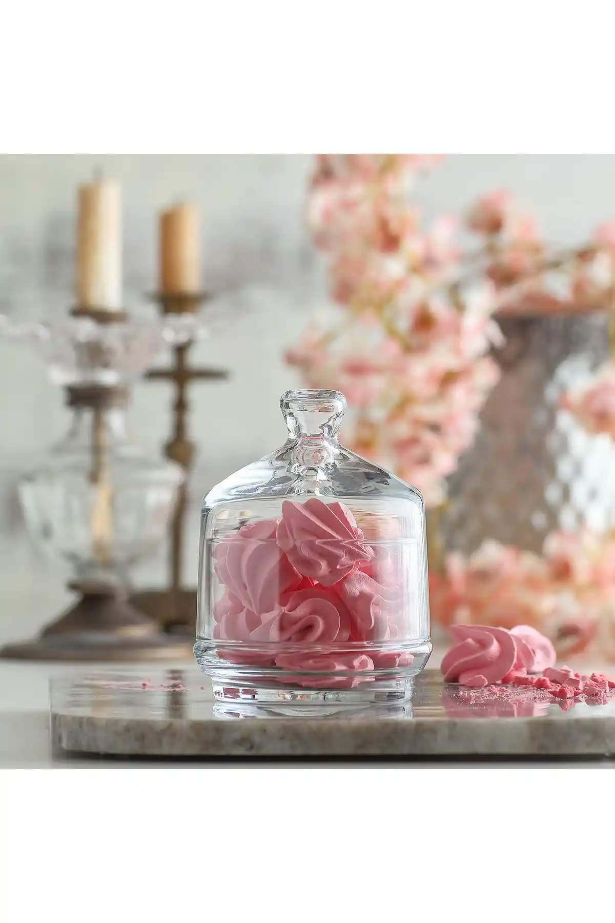 LAV Berry Tekli Şekerlik: Modern ve Zarif Tasarımıyla Mutfaklara Şıklık Katıyor